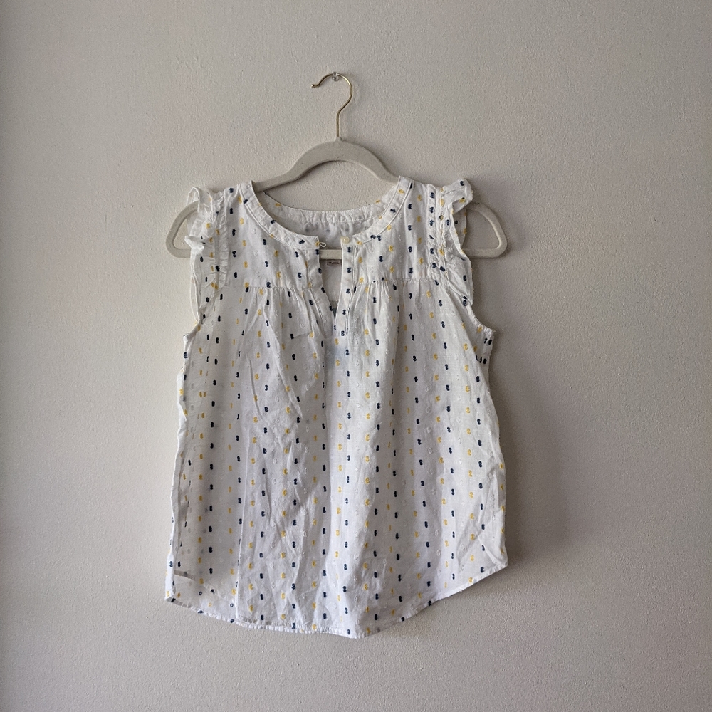 NWT LOFT Clip Smocked Split Neck Shell - Picture 2 of 5